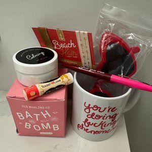 Happy Box Self-Care Kit: Bath Bomb, Moisturizer, Beach Hair Ties, Mug